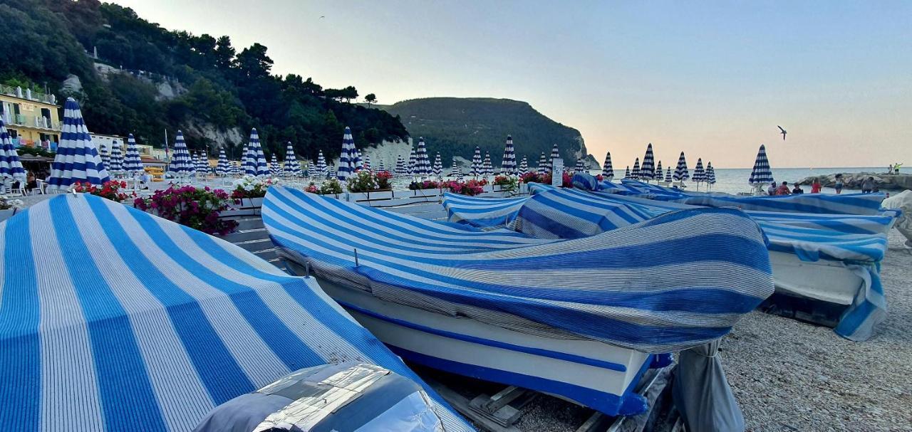 Villa Eden Numana - In Favoloso Resort Vicino Al Mare Marcelli Zewnętrze zdjęcie